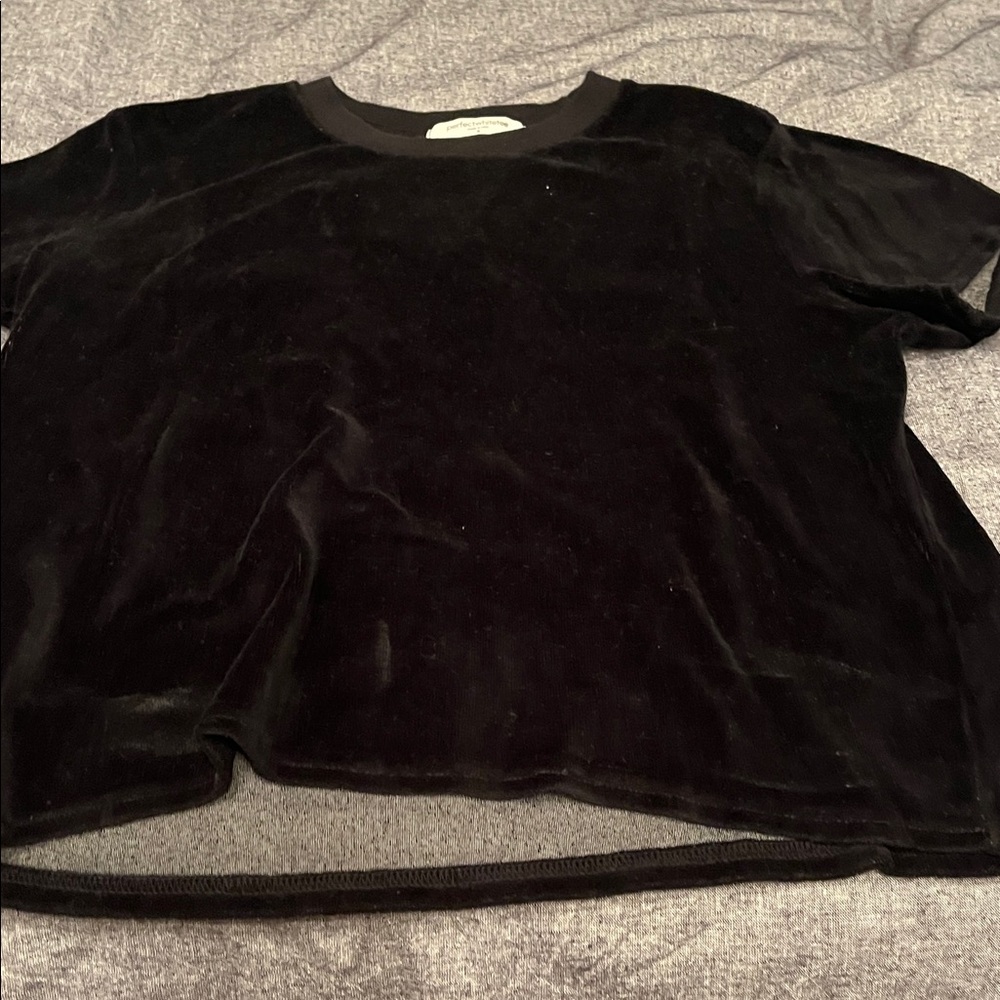 Perfectwhitetee Classic Black Tee
